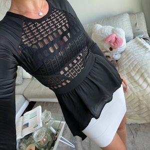 Bebe top with basque